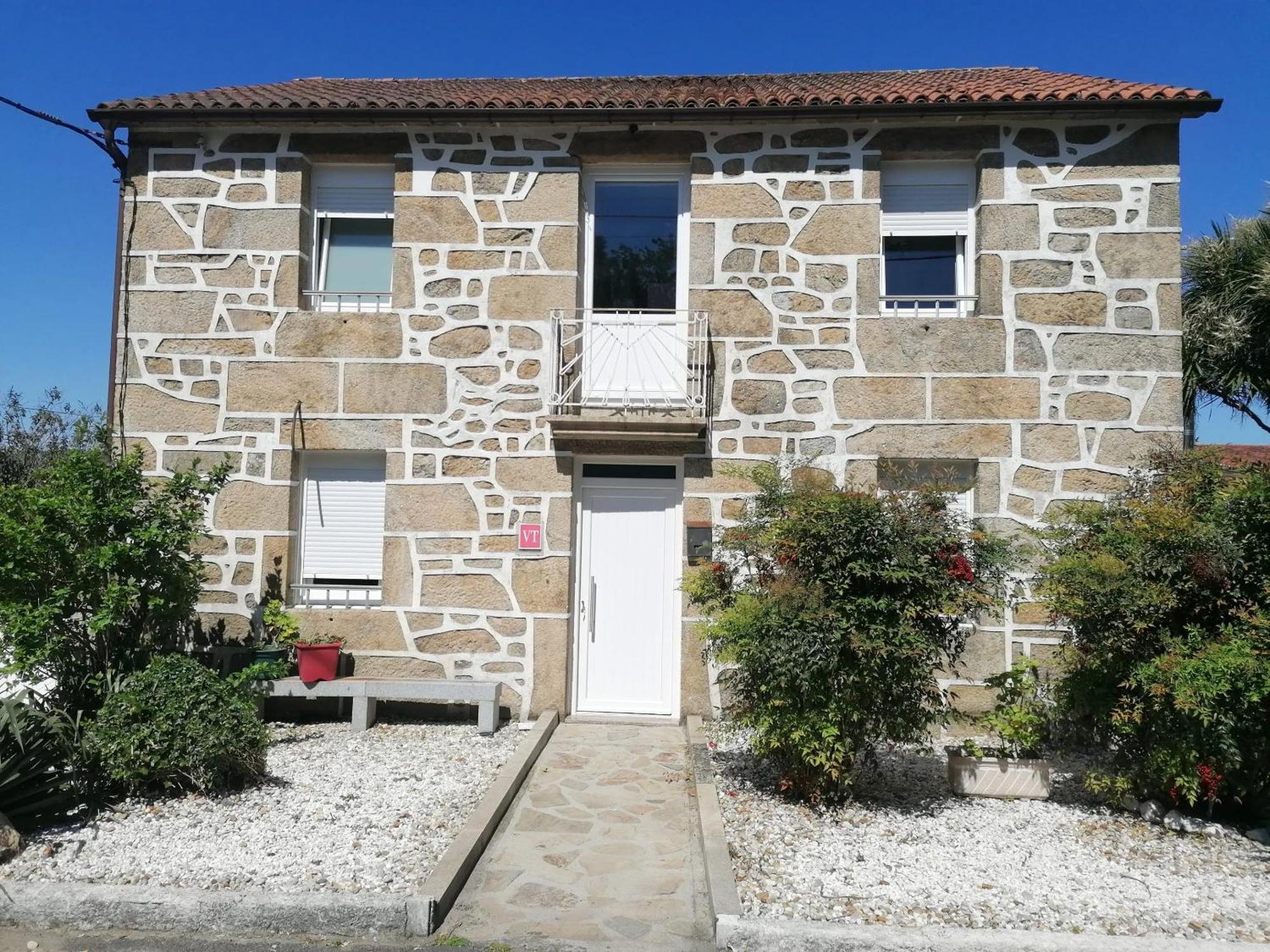 Willa Charming House In Teo With Balcony And Parking Included Rua De Francos Zewnętrze zdjęcie